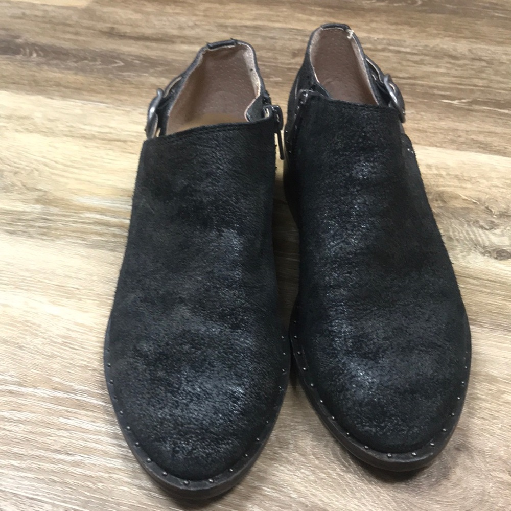 Women’s booties